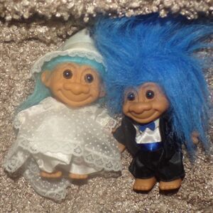 vintage set of Russ Bride and Groom troll dolls